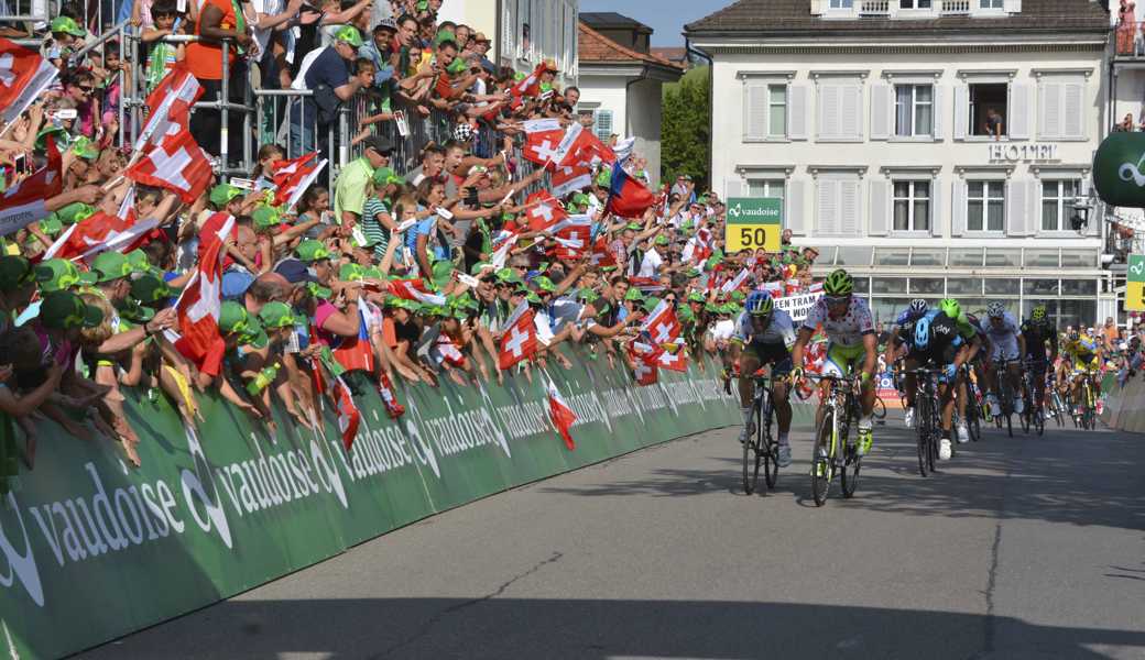 Bei der Etappenankunft am 16. Juni 2014 in Heiden siegte Peter Sagan vor Michael Albasini. Den Vorderländer Kurort passieren die Radprofis in diesem Jahr auf dem Weg zum Bergpreis in Oberegg. 