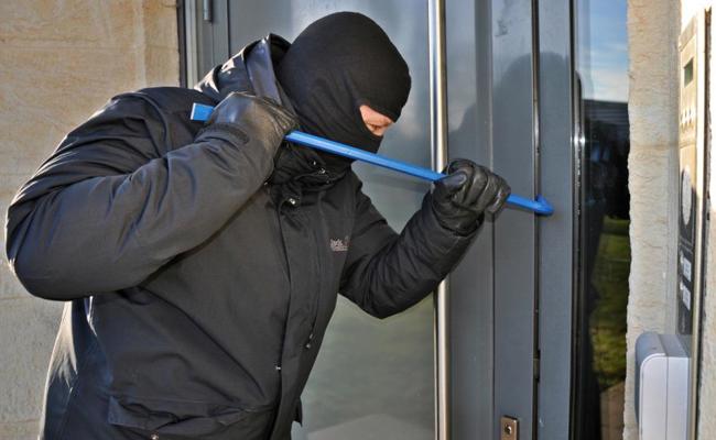Dunklere Herbsttage: Tipps für einen optimalen Einbruchschutz
