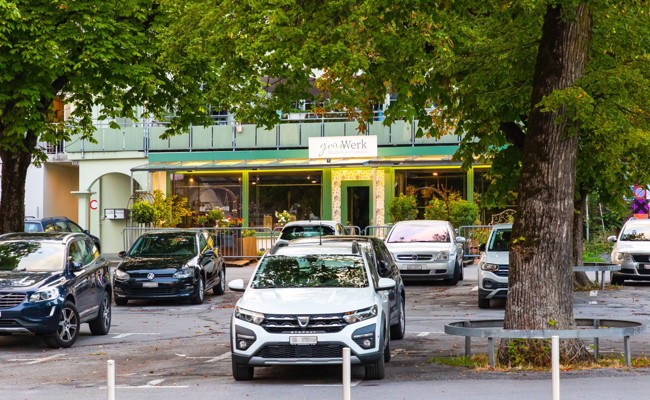 a plus kritisiert den Stadtrat und fordert beim Parkraumkonzept mehr Transparenz