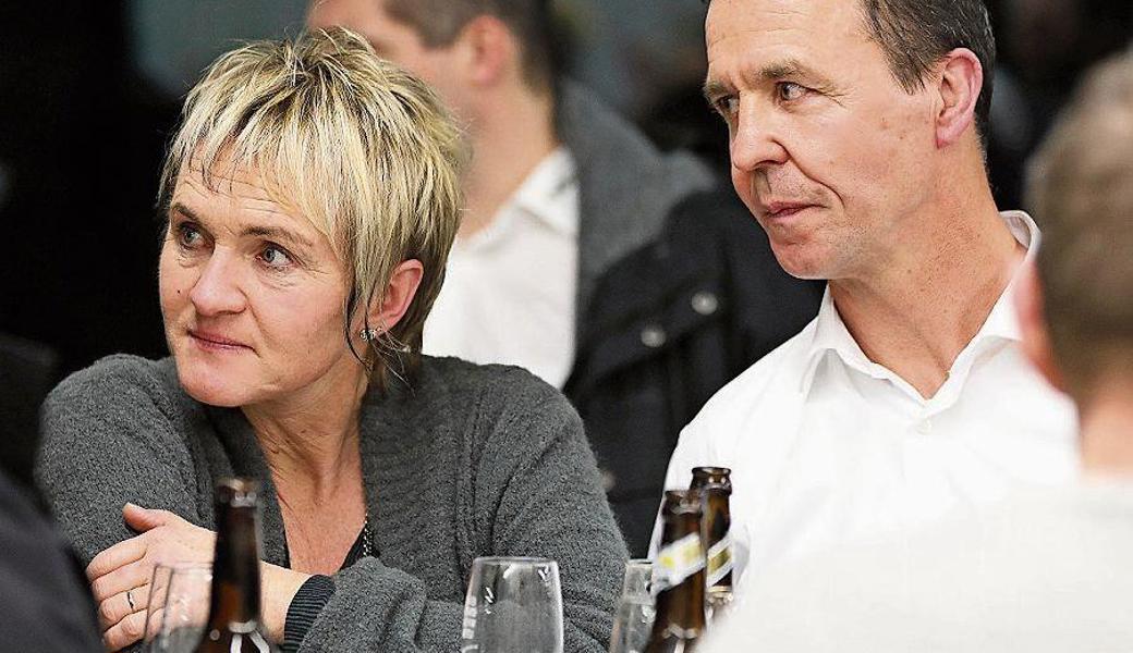 Ramons Eltern: Monika und Rainer Betschart freuen sich über die Wahl ihres Sohnes zum Sportler des Jahres.  Ramons Eltern: Monika und Rainer Betschart freuen sich über die Wahl ihres Sohnes zum Sportler des Jahres.