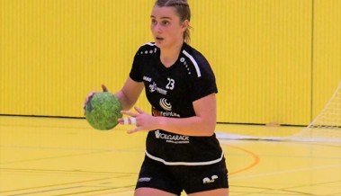 Frauen-Fanionteam des HC Rheintal gewinnt vor heimischem Publikum 30:27