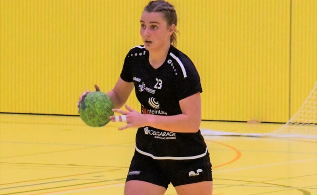 Frauen-Fanionteam des HC Rheintal gewinnt vor heimischem Publikum 30:27