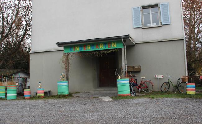 Kindergarten und Pavillon ersetzen