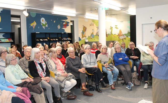 Riesiges Interesse an der Lesung von Doris Büchel
