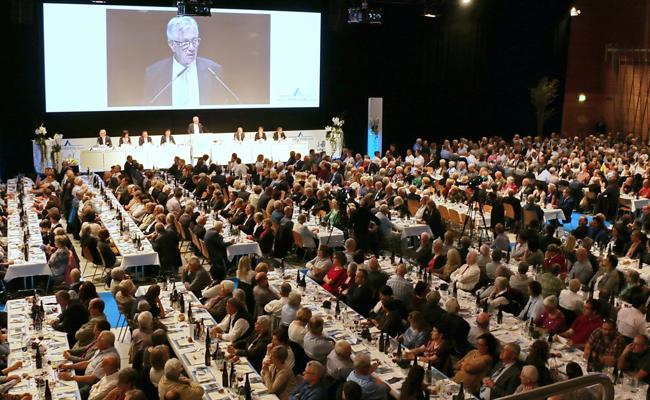 Banken lassen brieflich abstimmen