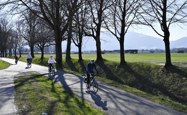 Zu Fuss sicherer an den Baggersee