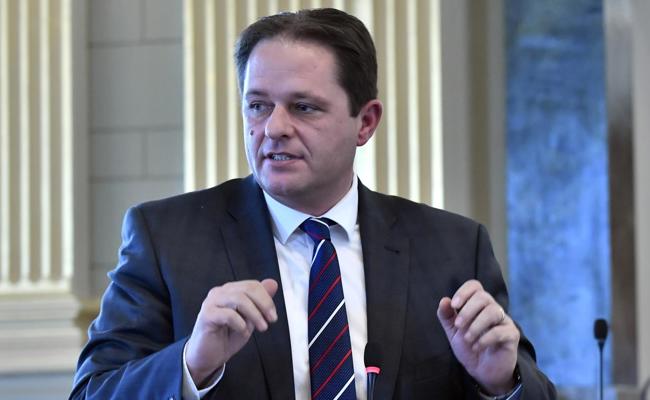 Regierung bestätigt Zunahme der Lehrabbrüche