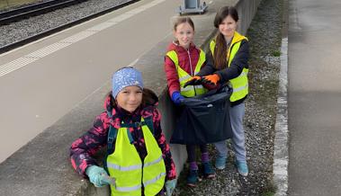 Grosse Putzaktion: Schulkinder sammeln Abfall