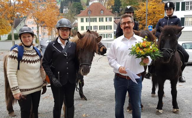 Röbi Raths, der Held der Reiterinnen