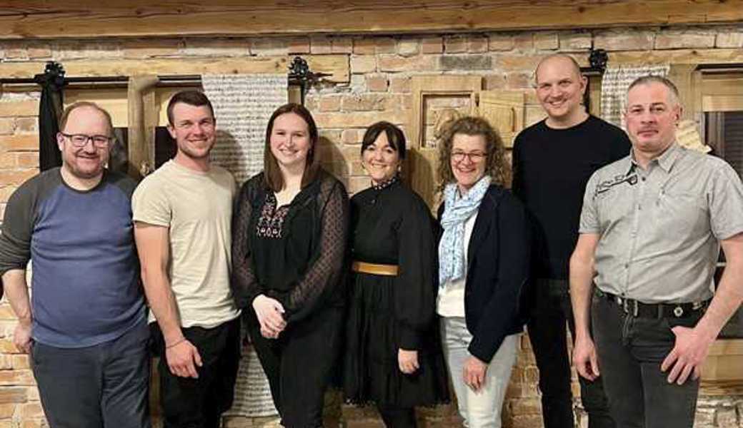 Prägten die HV: Remo Hutter (v. l.), Joel Braito, Katja Hutter, Isabell Fessler, Christina Frei, Bruno Dietsche und Rico Baumgartner.