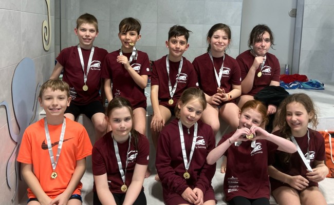 Rhy Swimming mit starken Leistungen und Bestzeiten bei der Futura-Serie in Triesen