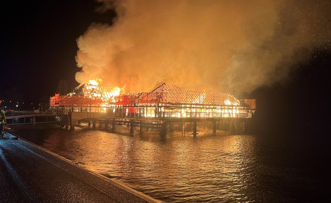 Rorschacher Wahrzeichen abgebrannt: Die Badhütte wurde ein Raub der Flammen