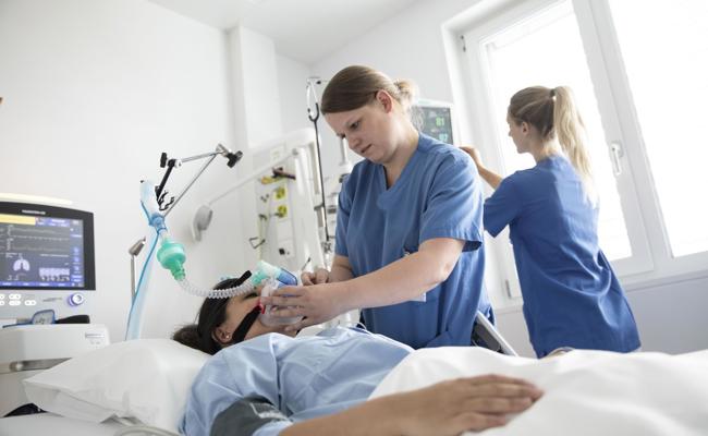 Pflegefachleute bei der Stange halten