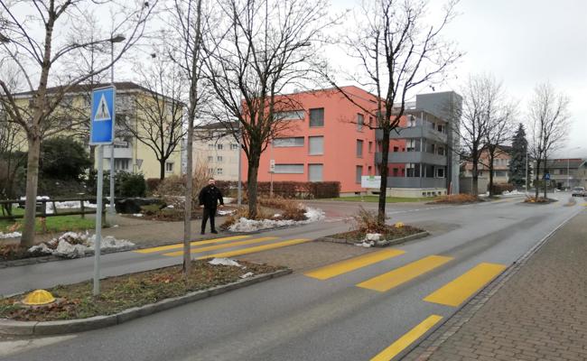 Schwierige Kreuzung für Kinder