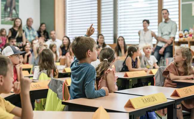 Weil die Schülerzahlen steigen, braucht es mehr Klassen