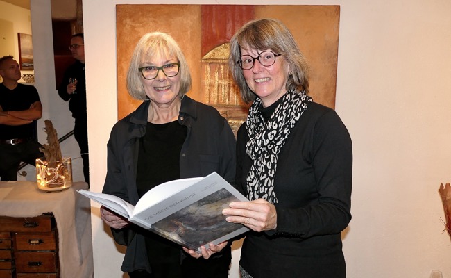 Verena Brassel stellt neue Werke in eigener Adventssaustellung vor