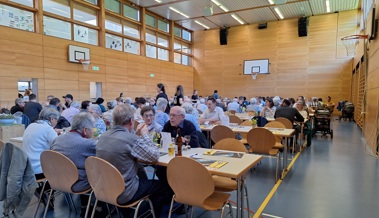 Gemeinsam Suppe für einen guten Zweck geniessen