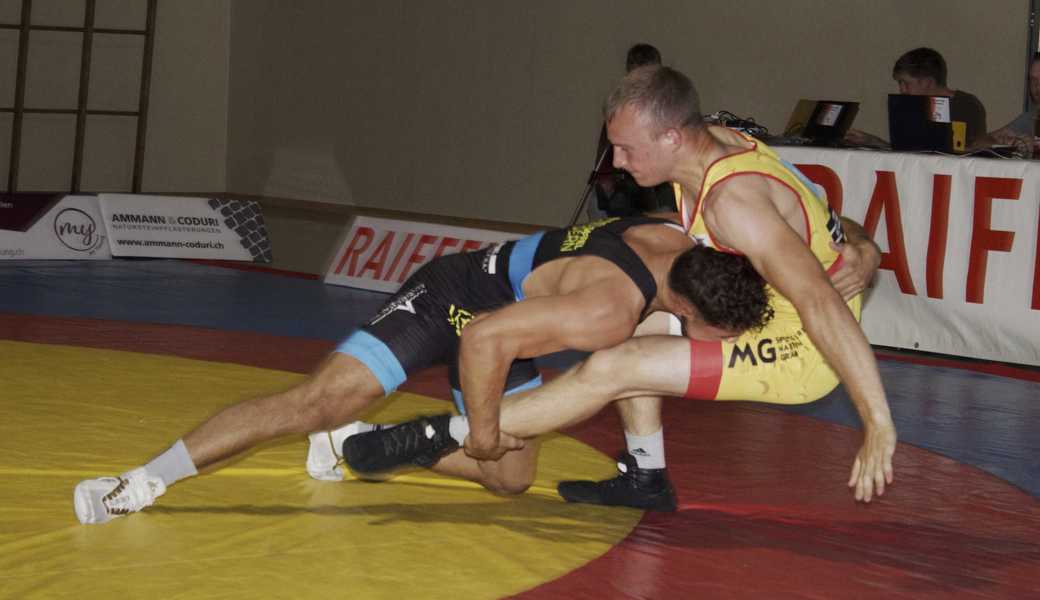 Marc Dietsche (links) gelang ein 16:0-Sieg.  Marc Dietsche (links) gelang ein 16:0-Sieg.