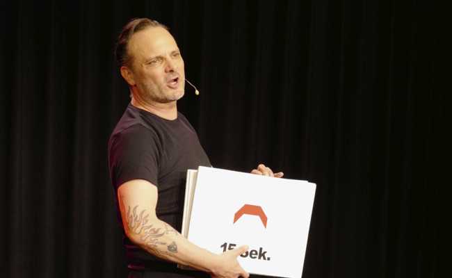 Dominic Deville schaffte die 100-Prozent-Quote auf der Kleinkunstbühne
