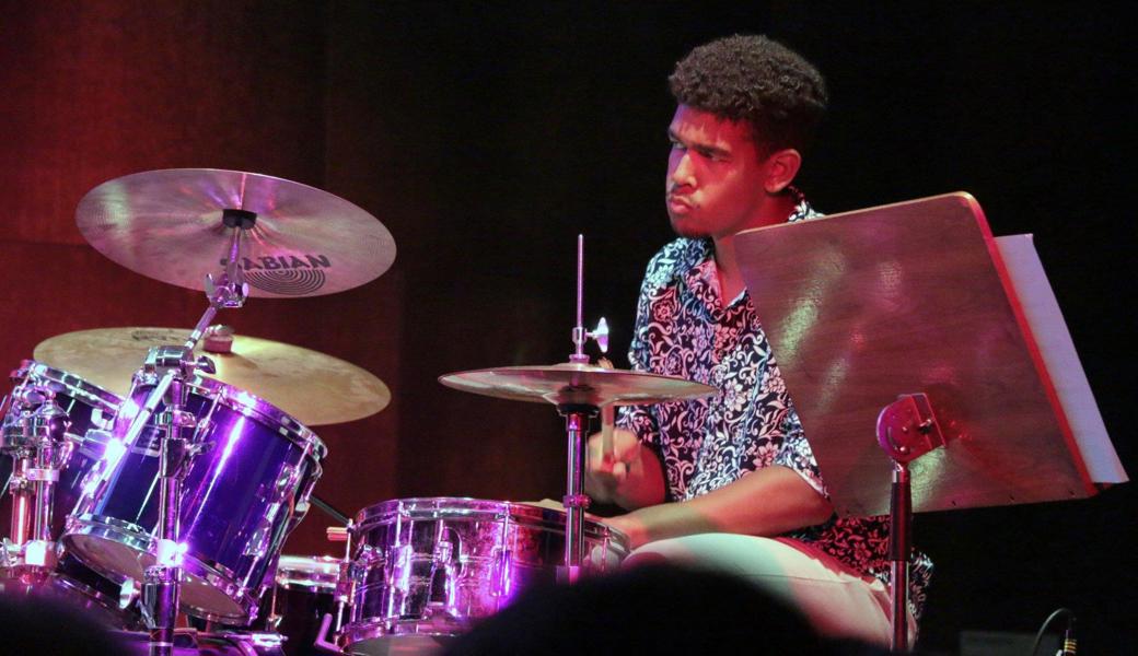 Percussionist Kevin Egbon (3 Fa)