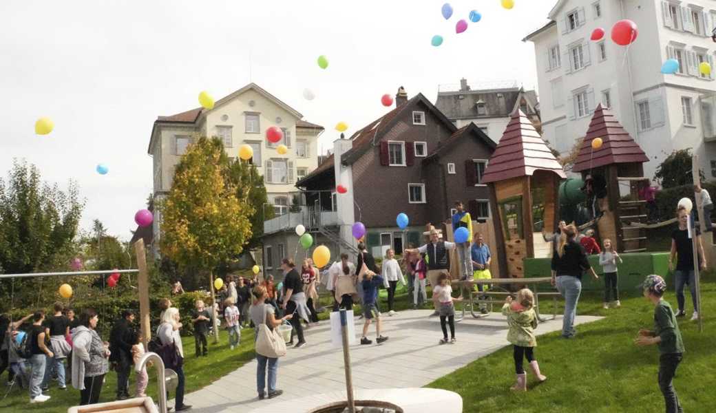 Der Spielplatz Dorf wurde erneuert.