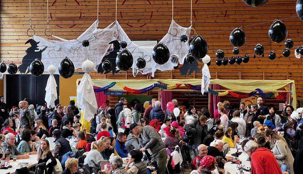 Das Thema der Schulfasnacht war "gruselig".