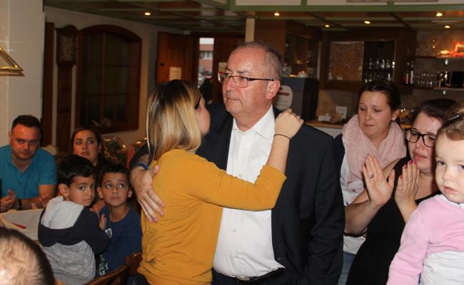 Gratulation und Trost zugleich