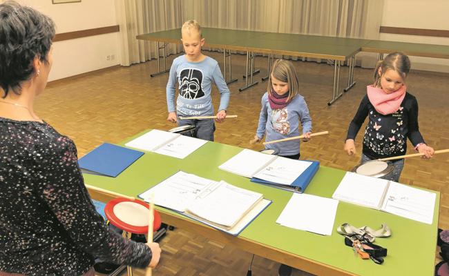 Trommeln lernen bei  den Tambouren der MGK