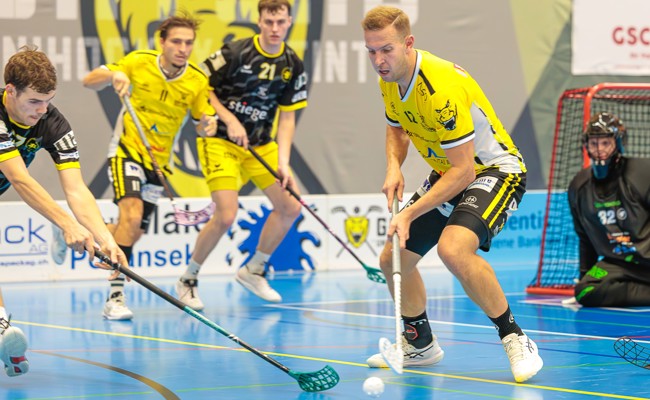 Die erste Doppelrunde für die Unihockey Rheintal Gators