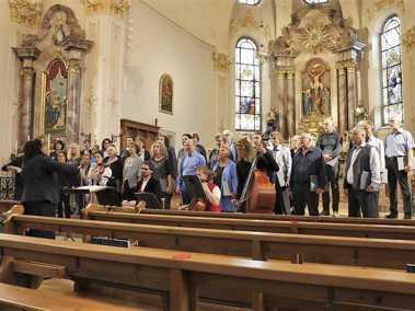 Chor über dem Bodensee singt in Marbach und Au