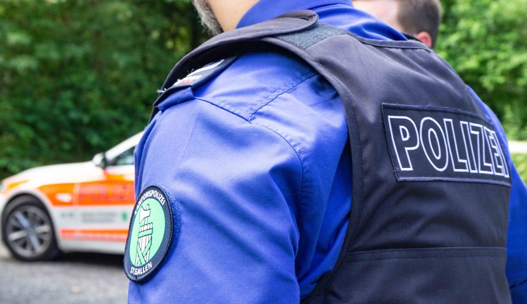 43-Jähriger fährt nach Parkunfall davon – Ausweis aberkannt