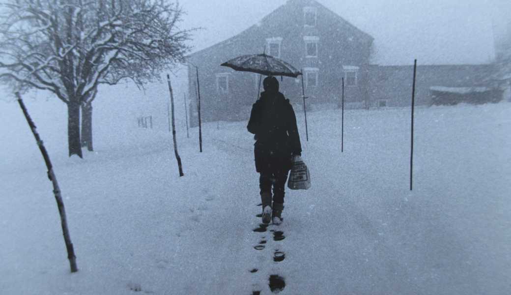 Schnee und Schneeregen prägten die Witterung im Februar 1999. Der Marsch auf dem Wanderweg von der Zelg (Wolfhalden) zum Sonnenberg (Walzenhausen) war alles andere als ein Vergnügen.  Schnee und Schneeregen prägten die Witterung im Februar 1999. Der Marsch auf dem Wanderweg von der Zelg (Wolfhalden) zum Sonnenberg (Walzenhausen) war alles andere als ein Vergnügen.