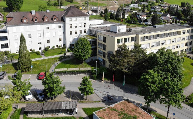 Rot, röter, Rheintal: St.Galler Spitalverbunde schliessen das Geschäftsjahr 2023 mit grossen Verlusten ab