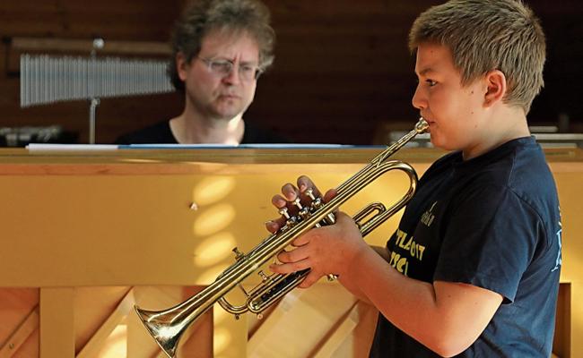 Junge Solisten messen  sich in Rüthi