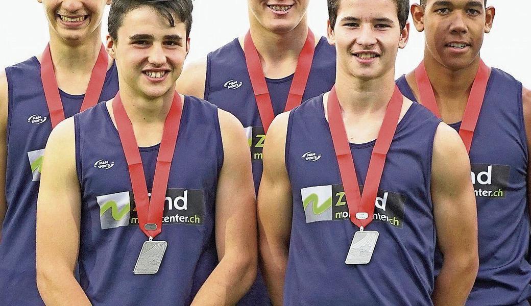 Die neuen Rekordhalter bei der männlichen U16-Staffel (v. l.): Antonio Vuco, Sandro Graf, Fabio Kobelt, Ramon Frei und Kevin Egbon. 