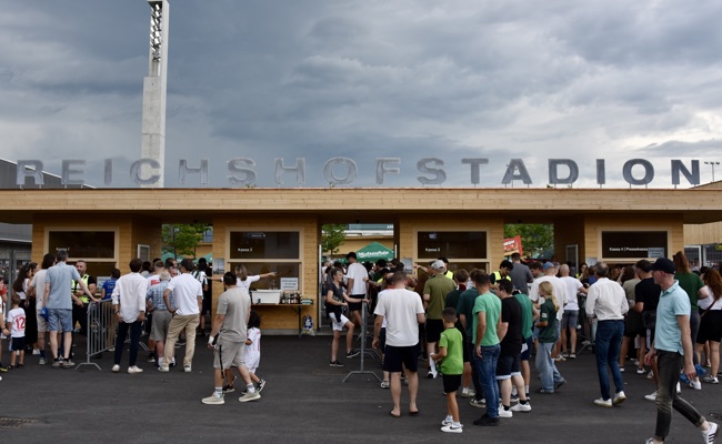 So sieht das gestern eröffnete, neue Stadion der Austria Lustenau aus