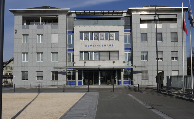 Ja zur Entwidmung des Nebengebäudes Zentrum Rheinauen