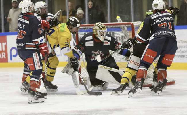 Dank des fleissig erkämpften Auswärtssieges in Herisau ist der SC Rheintal zurück im Playoff-Geschäft