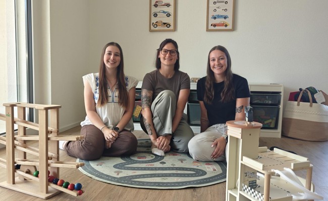 Kinder und Betreuungsteam leben sich in der neuen Kita ein