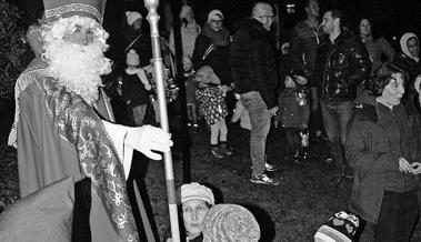 Samichlaus besuchte Spielgruppe Tatzelworm