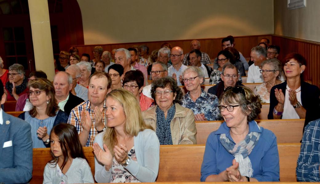 Die Kirchenvorsteherschaft möchte Kirchbürgerinnen und Kirchbürger an der Pfarrersuche beteiligen.