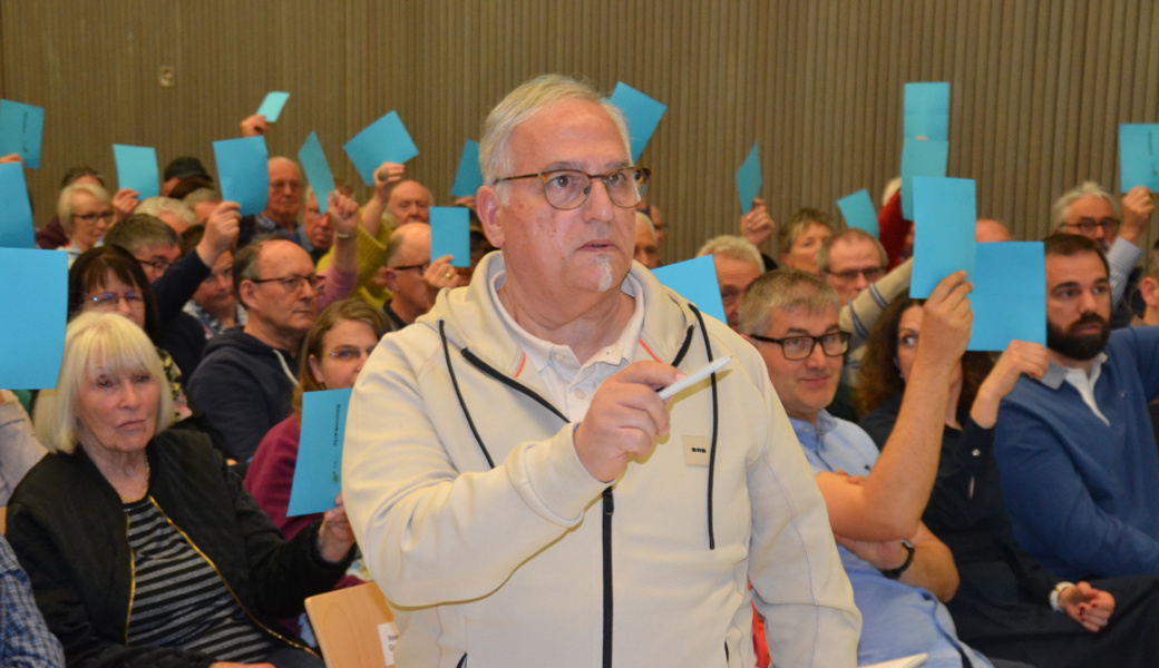 Gemeindepräsident Christian Sepin gelingt der Steuer-Durchbruch: «Der Applaus gehört Ihnen»