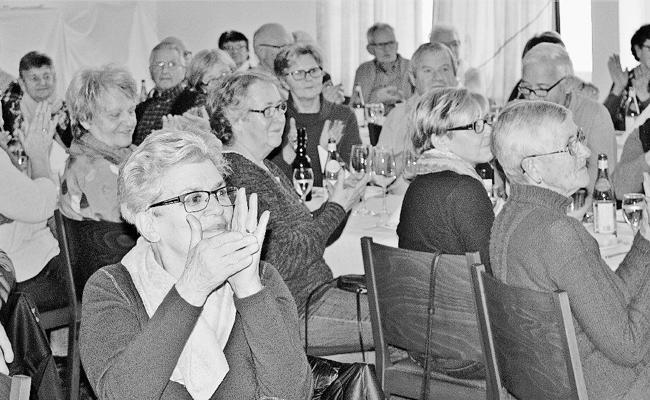 Theateraufführung  «Die letscht Beiz im Lindequartier»